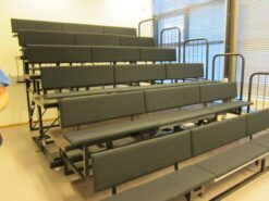 Butterfly med stoppade bänkar och ryggstöd